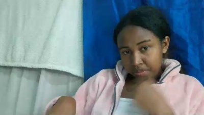 Michou261 live cam on Cam4