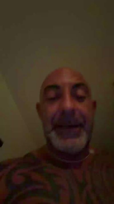 Miciu85 live cam on Cam4