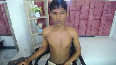 Mick_Storm live cam on Cam4