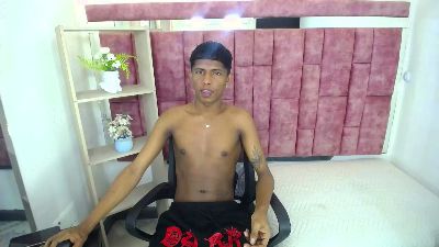 Mick_Storm live cam on Cam4
