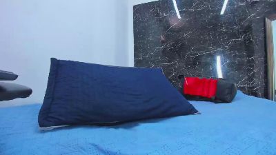 Mick_lollipopp live cam on Cam4