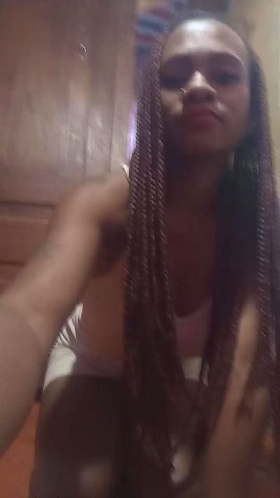 Micka02 live cam on Cam4