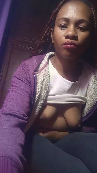 Micka02 live cam on Cam4