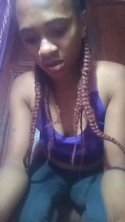 Micka02 live cam on Cam4