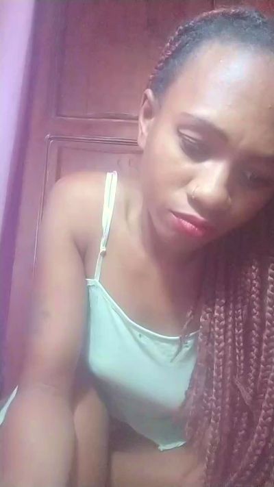 Micka02 live cam on Cam4