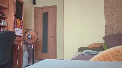 MickeyAnway live cam on Cam4