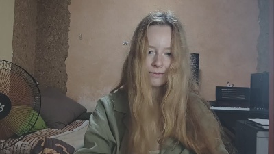 MickeyAnway live cam on Cam4