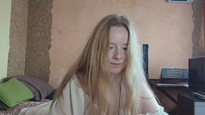 MickeyAnway live cam on Cam4