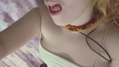 MickeyAnway live cam on Cam4