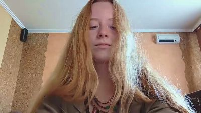 MickeyAnway live cam on Cam4