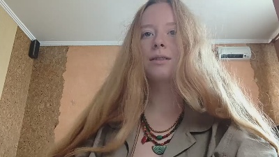 MickeyAnway live cam on Cam4