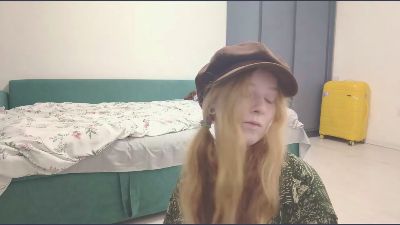 MickeyAnway live cam on Cam4