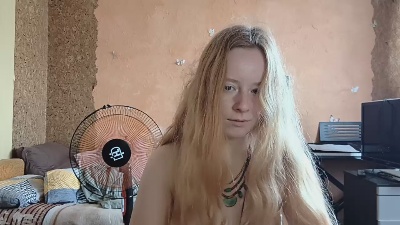 MickeyAnway live cam on Cam4