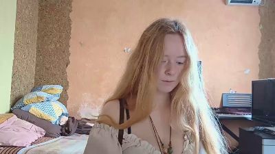 MickeyAnway live cam on Cam4