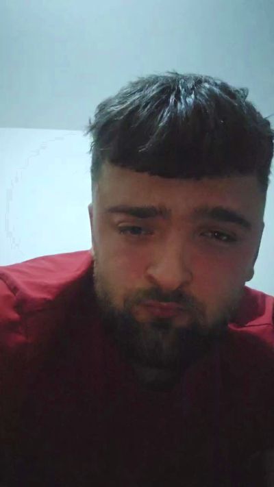 Mickeyy live cam on Cam4