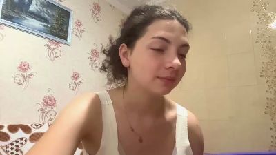 MickieCalvillo live cam on Cam4