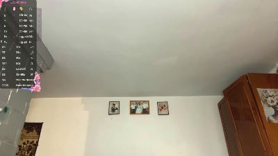 MickieCalvillo live cam on Cam4