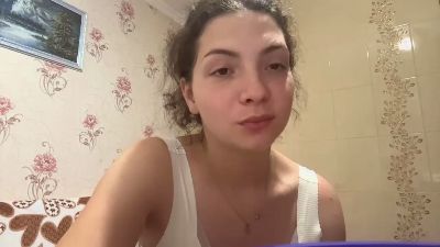 MickieCalvillo live cam on Cam4