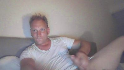 Mickxll live cam on Cam4