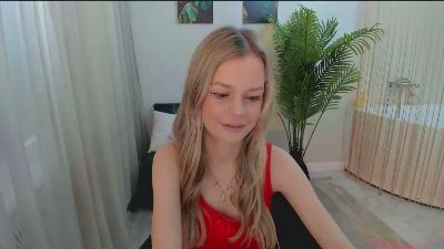 MidnightAura live cam on Cam4
