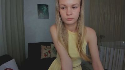 MidnightAura live cam on Cam4
