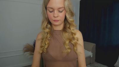 MidnightAura live cam on Cam4