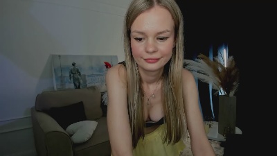 MidnightAura live cam on Cam4