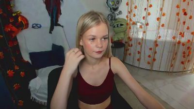 MidnightAura live cam on Cam4