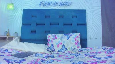 MidnightKing_ live cam on Cam4
