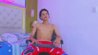 MidnightKing_ live cam on Cam4