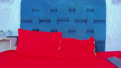 MidnightKing_ live cam on Cam4