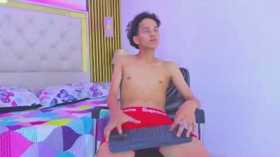MidnightKing_ live cam on Cam4