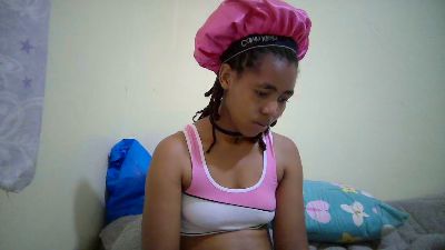MidnightNala live cam on Cam4