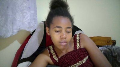MidnightNala live cam on Cam4