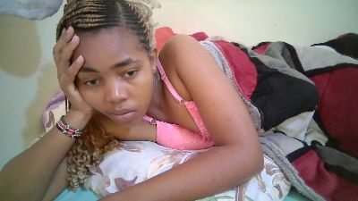 MidnightNala live cam on Cam4