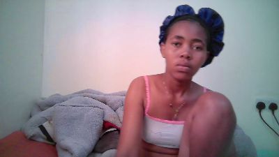 MidnightNala live cam on Cam4