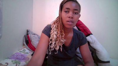 MidnightNala live cam on Cam4