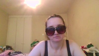 Midnightspark live cam on Cam4