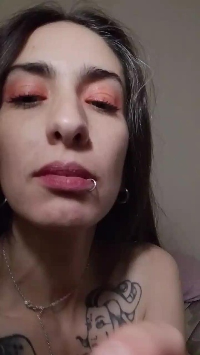 Mielmel live cam on Cam4