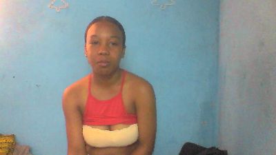 Migaella2 live cam on Cam4