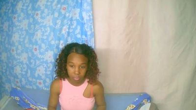 Migaella2 live cam on Cam4