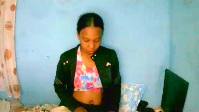 Migaella2 live cam on Cam4