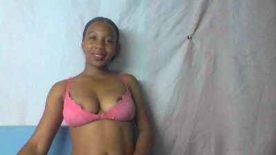 Migaella2 live cam on Cam4