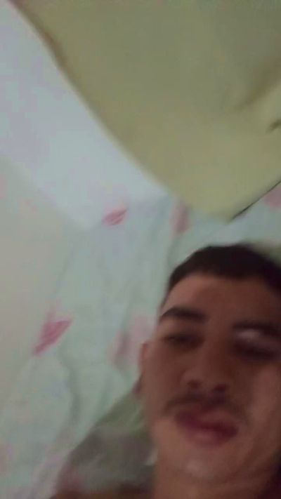 Miguel_19_09 live cam on Cam4