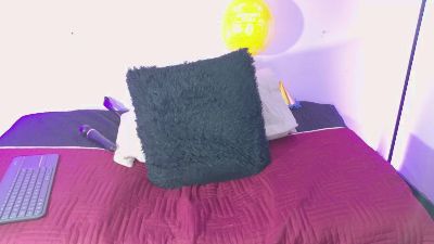 Miia_Blace live cam on Cam4