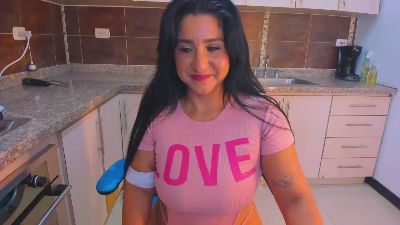 Miia_Rosee_ live cam on Cam4