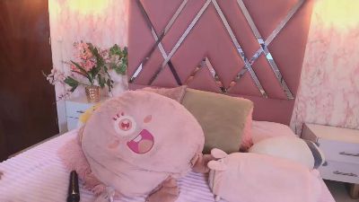 Miia_Smiith live cam on Cam4