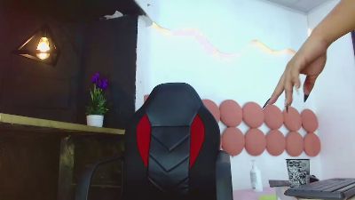 Miiasofiia live cam on Cam4