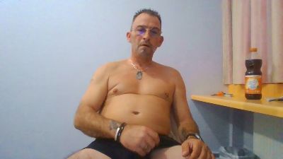Miikl2 live cam on Cam4