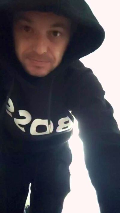 Mikacore live cam on Cam4